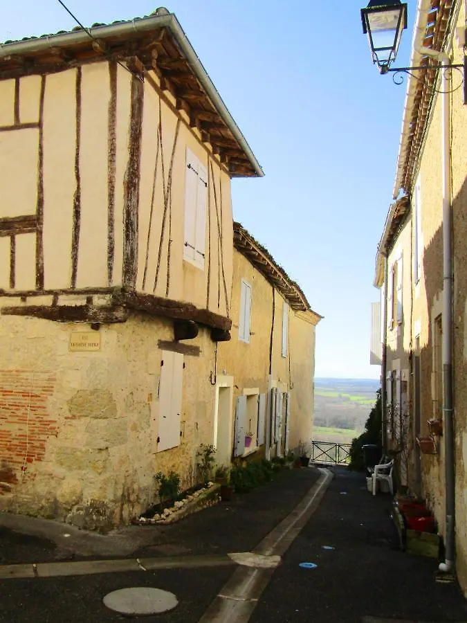 Gite Des Remparts A レクトゥール 別荘